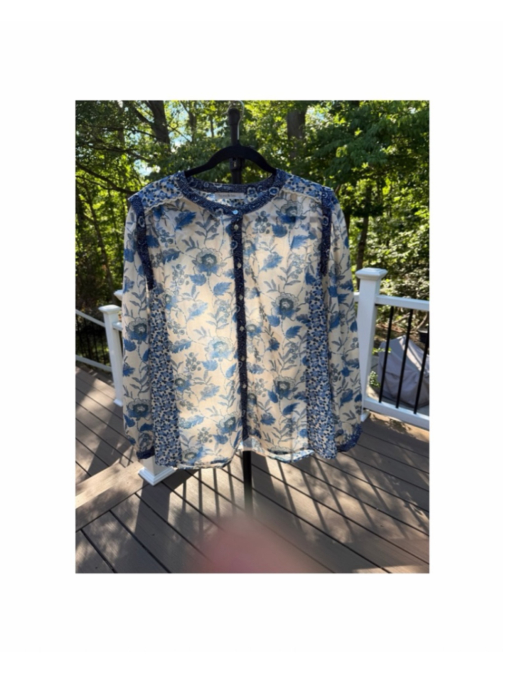 See and Be Seen Blouse White Blue Floral Long Sleeve - Size L